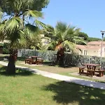065 Cap D'agde Piscine Parking Proche Village Naturiste *